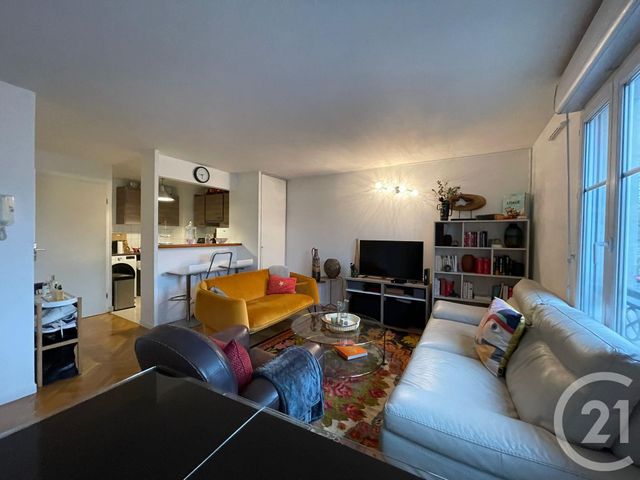 Appartement F2 à vendre - 2 pièces - 37.2 m2 - MAISONS ALFORT - 94 - ILE-DE-FRANCE - Century 21 Lb Immobilier